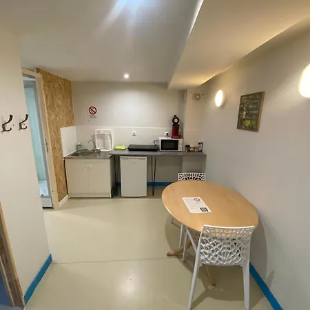 شقة Ou Centre شيربوغ أون كوتننتين