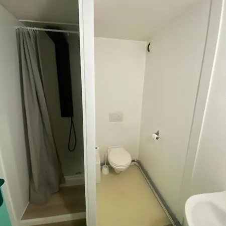 Ou Centre Apartment *