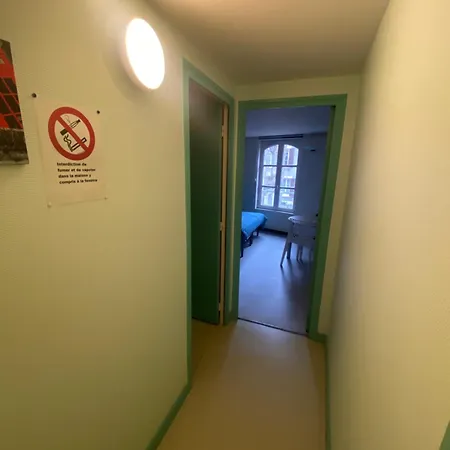 Ou Centre Apartment *