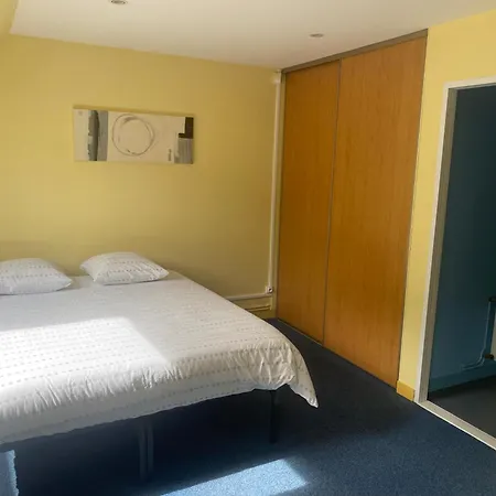 Ou Centre Apartment