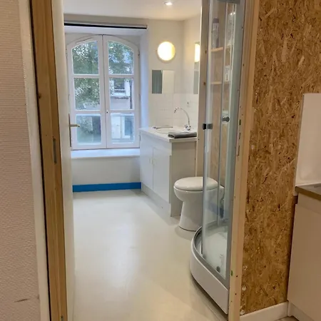 Ou Centre Apartment