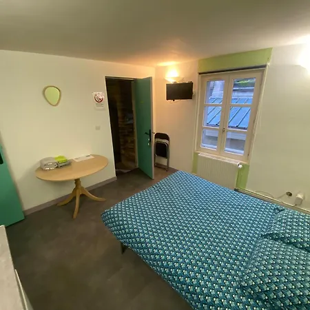 Ou Centre Apartment *