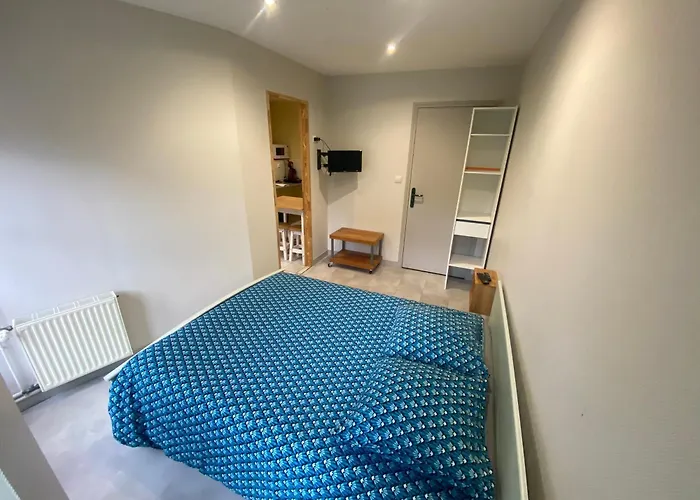 Ou Centre Apartment *